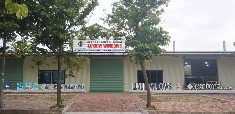 Mặt tiền xưởng New Heaven Luxury Windows